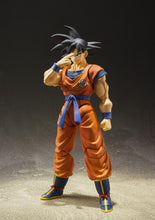 Load image into Gallery viewer, S.H.Figuarts SON GOKU -A SAIYAN RAISED ON EARTH-