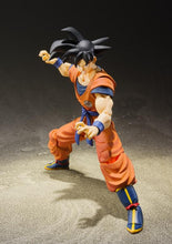 Load image into Gallery viewer, S.H.Figuarts SON GOKU -A SAIYAN RAISED ON EARTH-