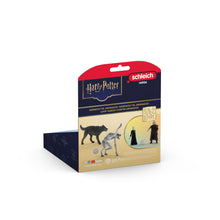 Load image into Gallery viewer, Harry Potter Schleich - Werewolf vs. Animagus
